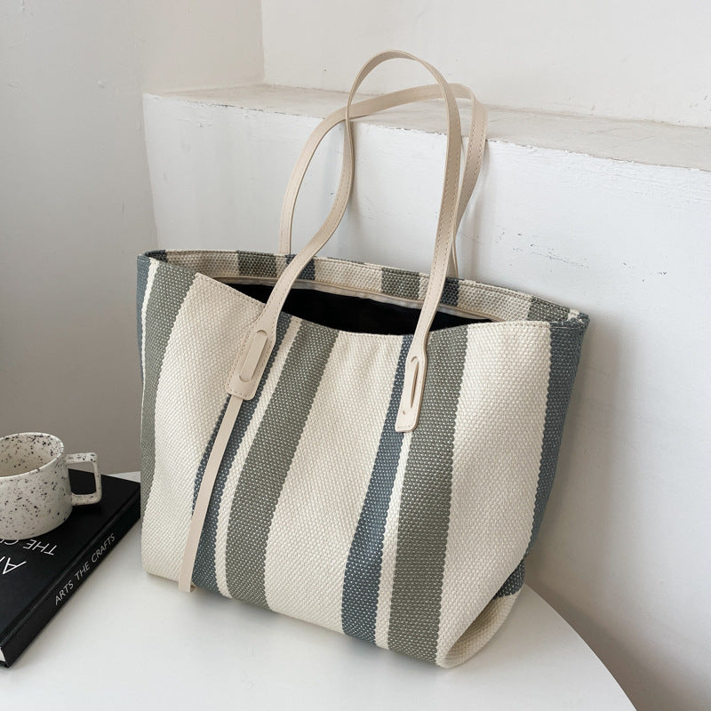 Women's Korean With Simple Vertical Stripes Fashion Shoulder Bags