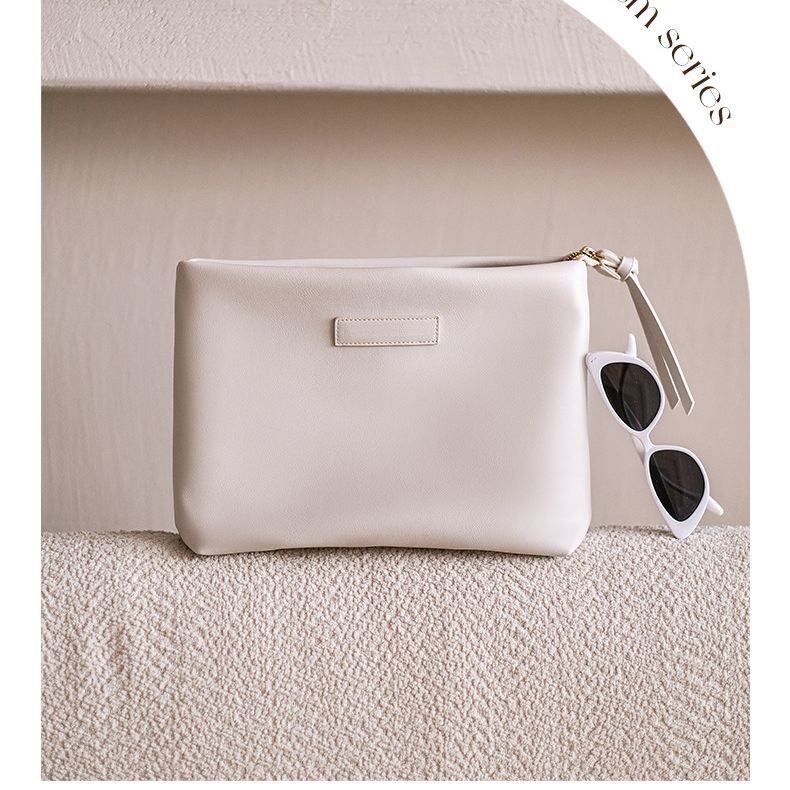 Women's Cream Sense Portable Large Capacity Makeup Brush Cosmetic Bags