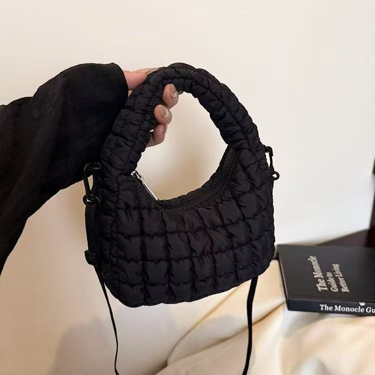 Korean Style Niche Cloud Puff Portable Women's Messenger Bag
