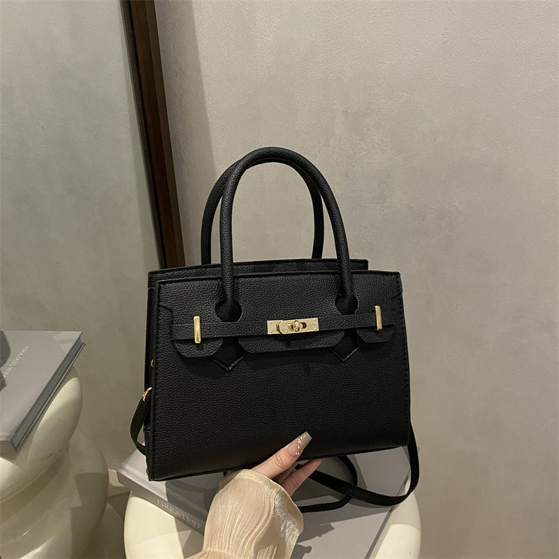 Women's Simple Solid Color Fashion Large Capacity Litchi Handbags