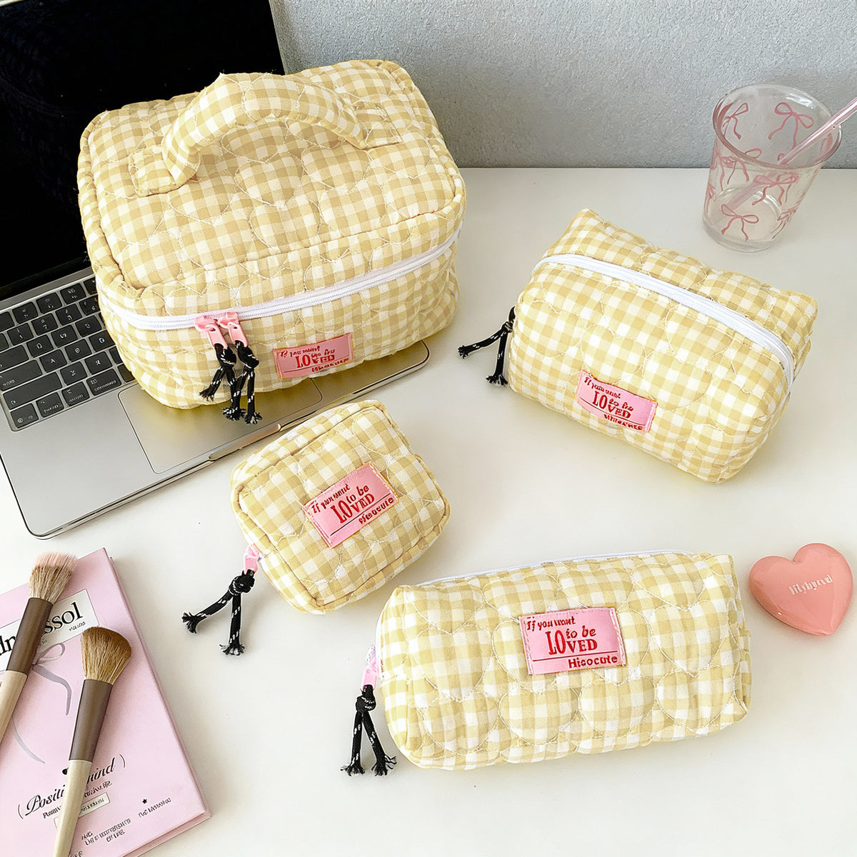 Quilted Love Plaid Cosmetics Storage Portable Makeup Bag
