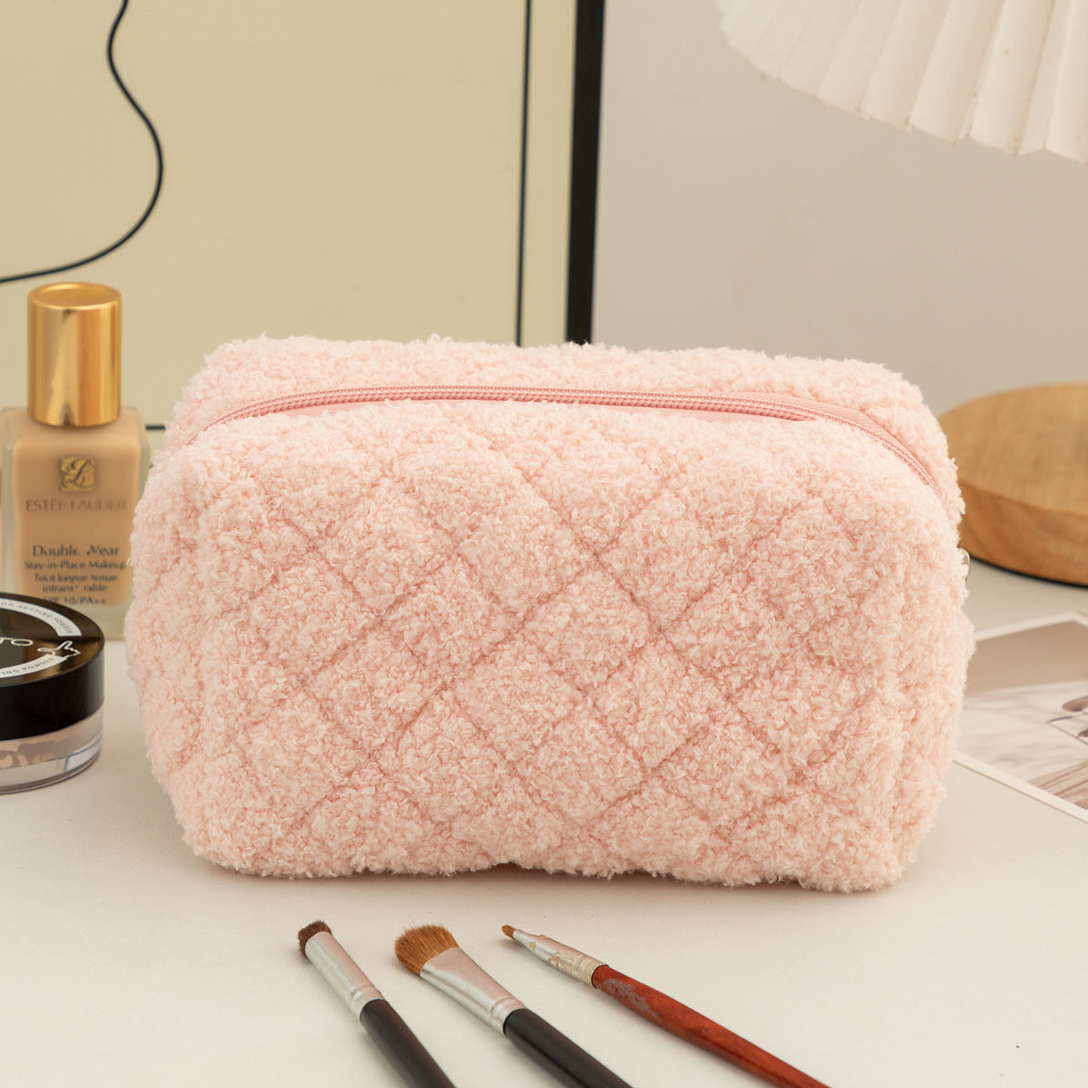 Women's Plush Portable Storage Simple Wash Hand Makeup Bag
