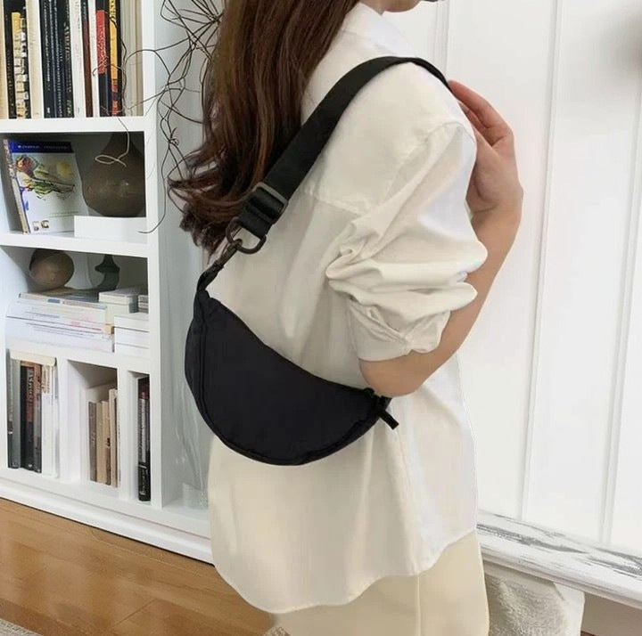 Women's Fashion Lightweight Dumpling Korean Style Women's Messenger Bag