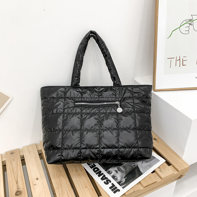 Korean Down Fashion Diamond Embroidery Thread Winter Cotton Women's Shoulder Bag
