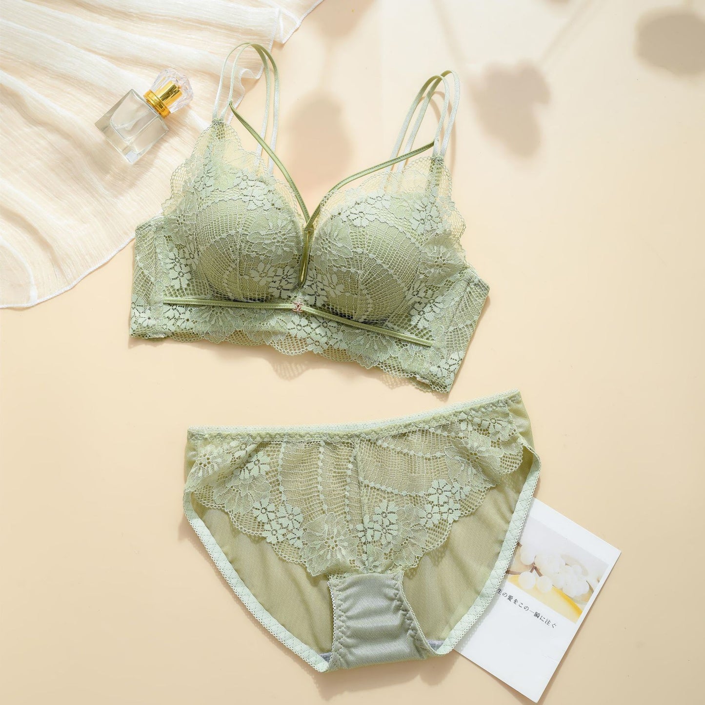 Full Support Padded Small Chest Push Up Flat Special Lingerie Sets