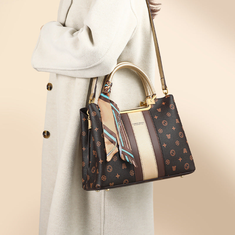 Women's Today Popular Light Luxury High Sense Women's Messenger Bag