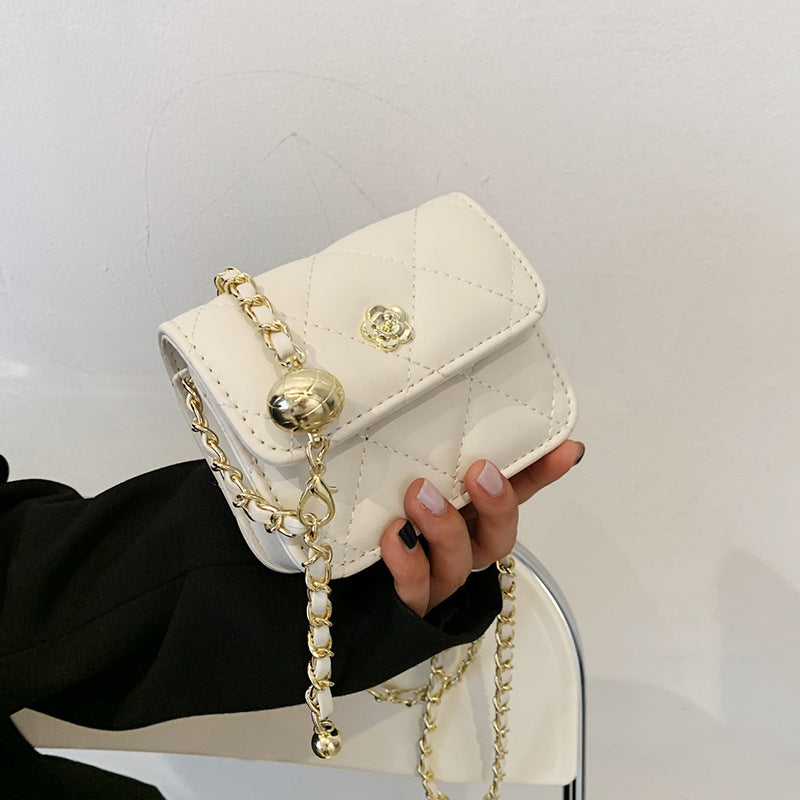 Unique Women's Diamond Chain Advanced Texture Handbags