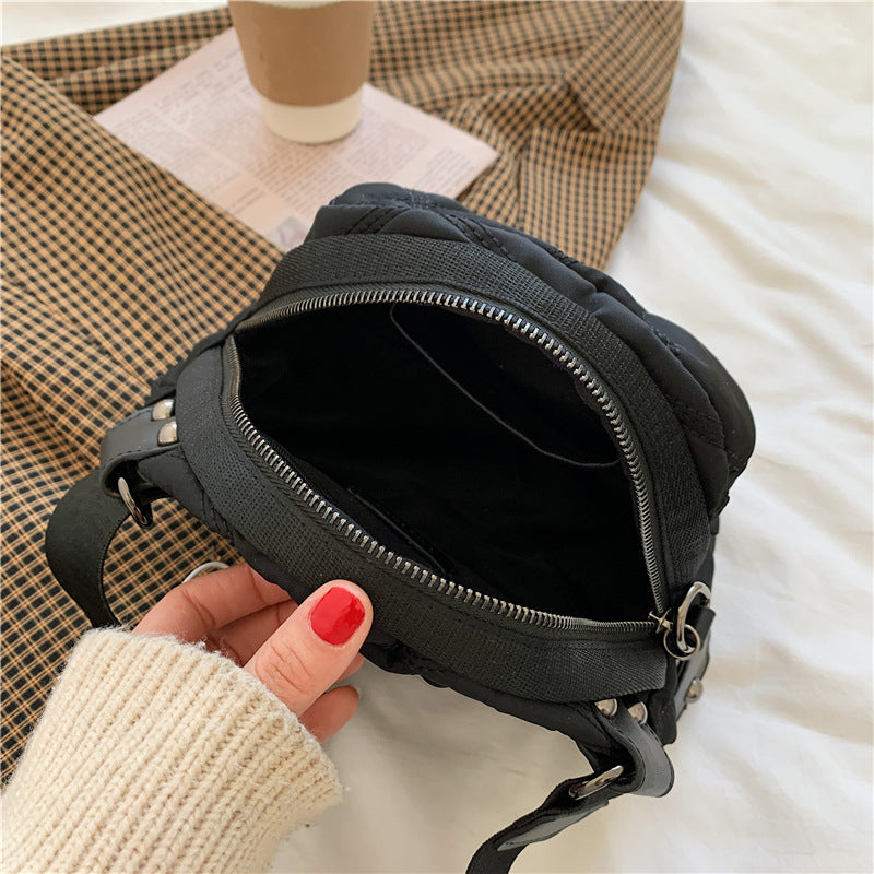 Women's Capacity Western Style Rhombus Shell Wide Shoulder Bags