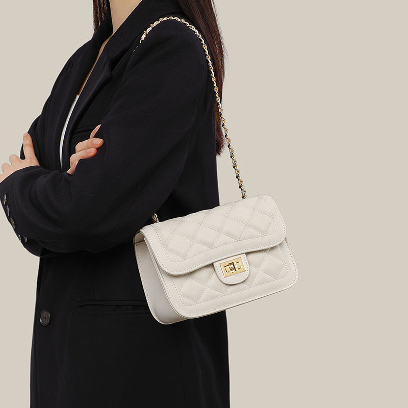 Women's Fashion Embroidery Thread Diamond Western Style Bags