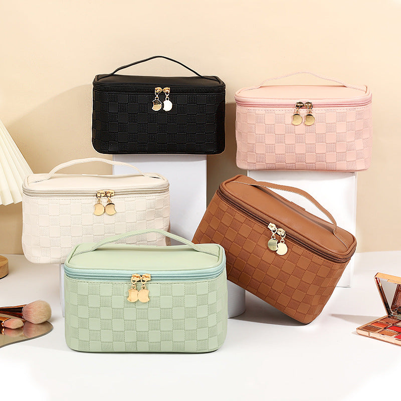Women's High-grade Chessboard Storage Waterproof Portable Makeup Bag