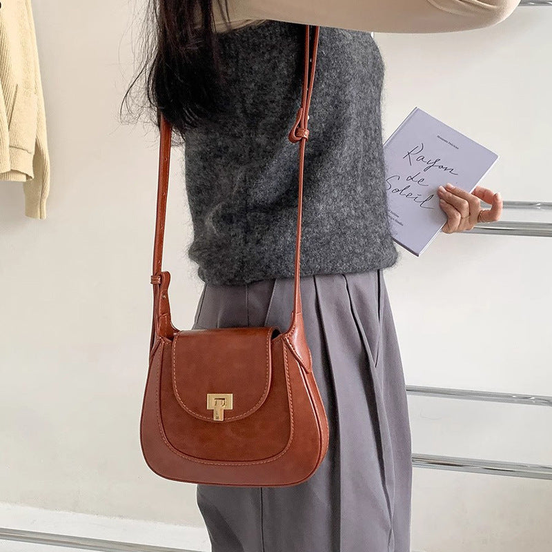 Women's Today Popular Minority Fashion Underarm Simple Korean Style Western Light Women's Shoulder Bag