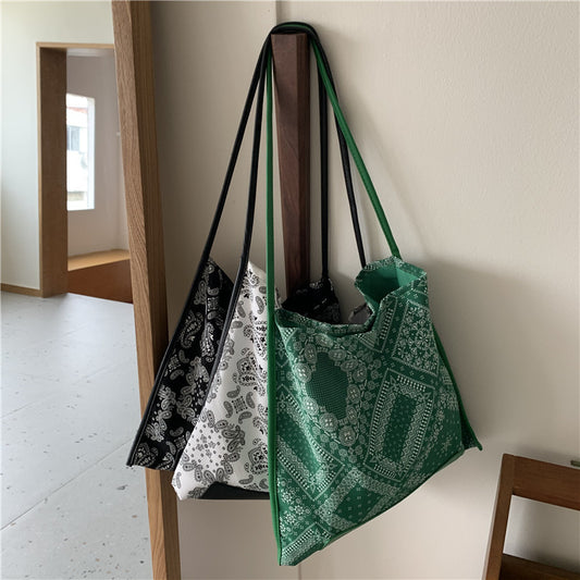 Women's Fashion Korean Cashew Flower Totem Printing Bags
