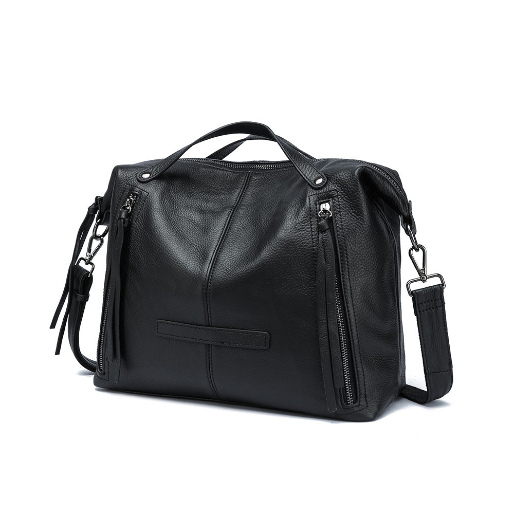 Women's High-grade Large Capacity Stylish Simple Versatile Autumn Pillow Light Bags