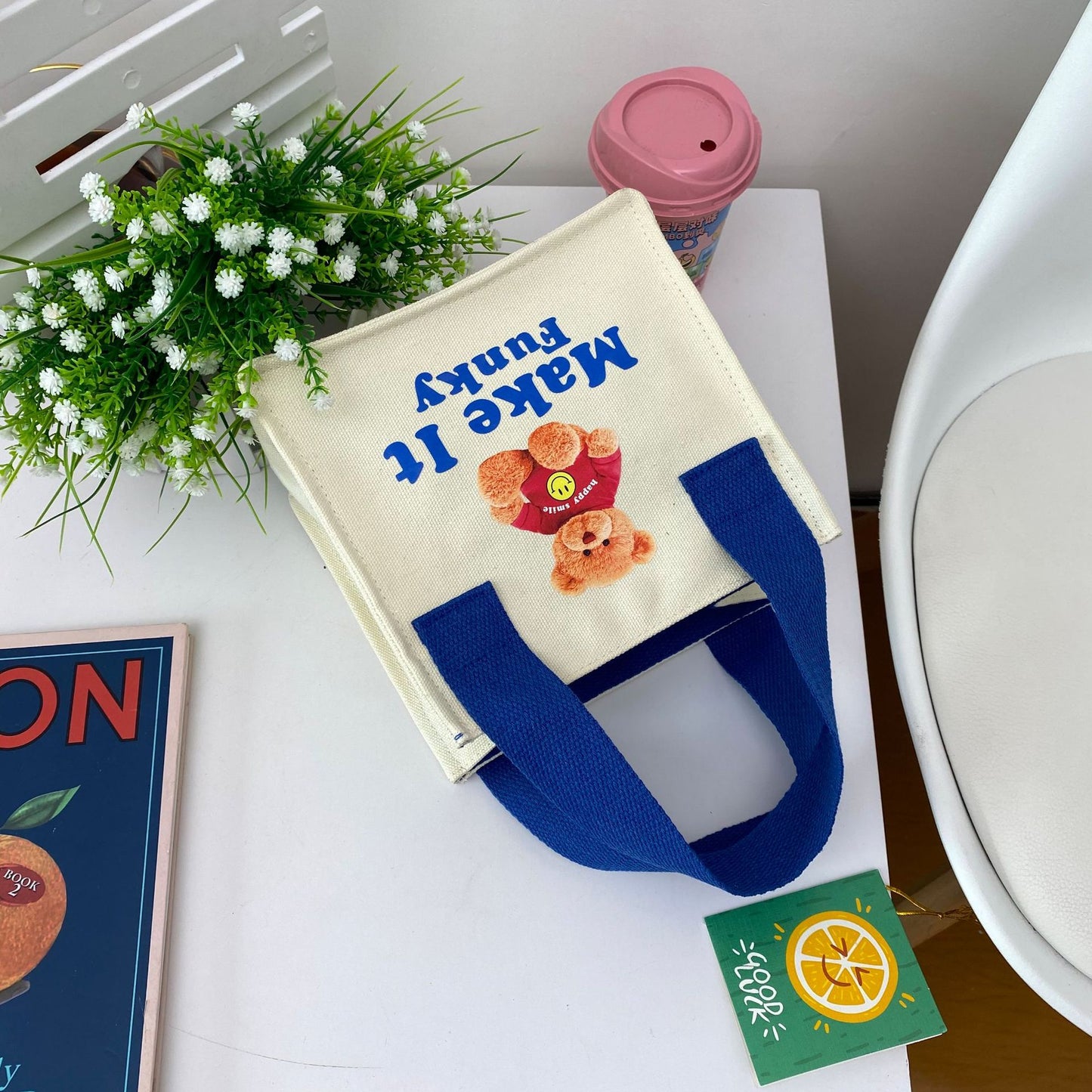 Women's Cartoon Hand-held Large Capacity Shopping Lunch Handbags