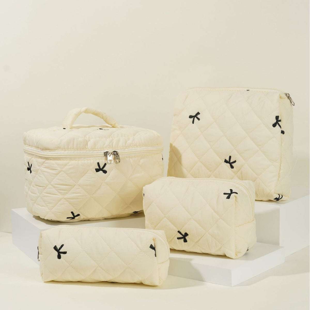 Embroidered Bow Large Capacity Suit Storage Makeup Bag
