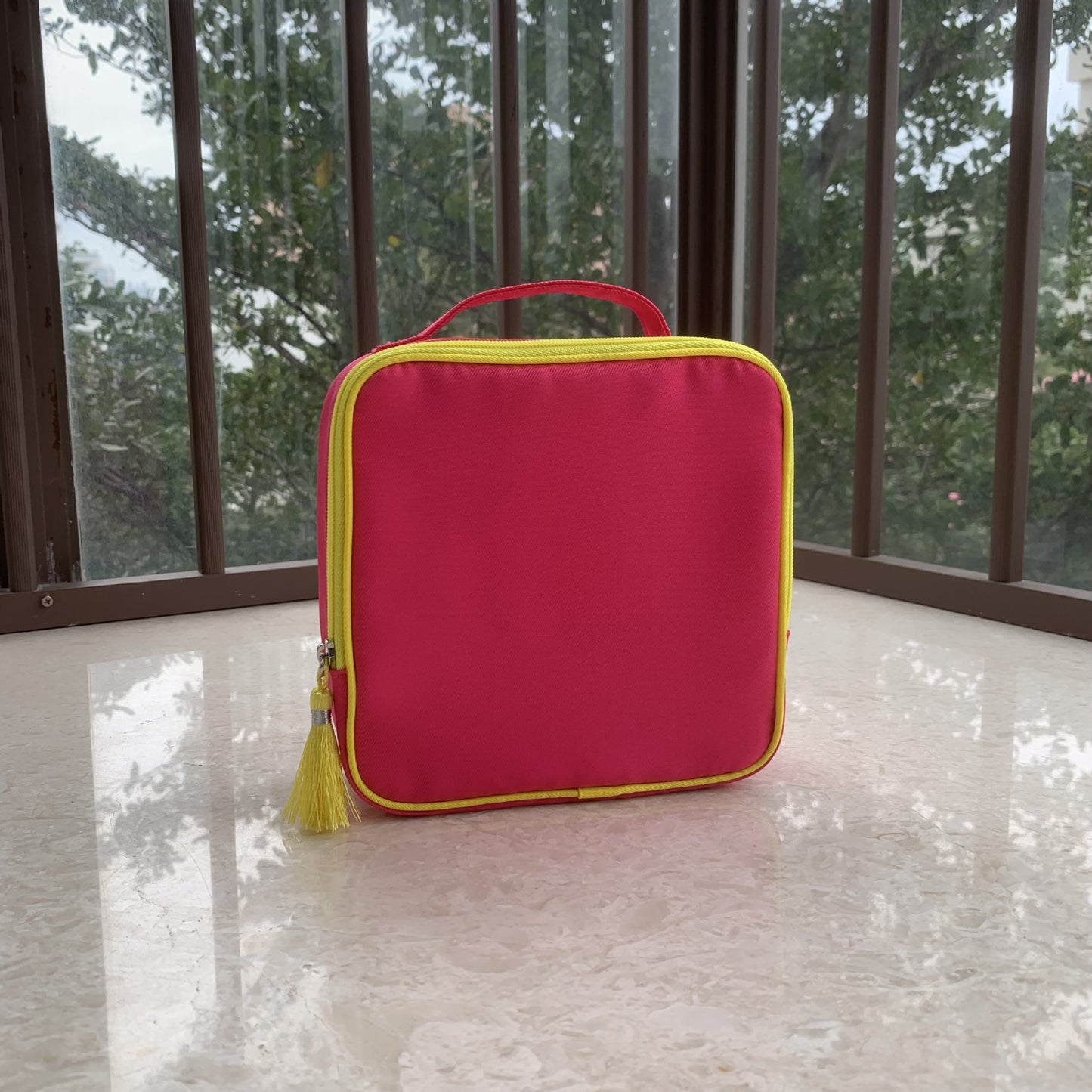 Graceful Counter Gift Big Portable Storage Cosmetic Bags