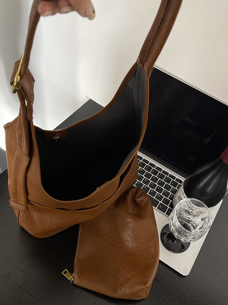 Women's Underarm Retro Textured Large Capacity Soft Shoulder Bags