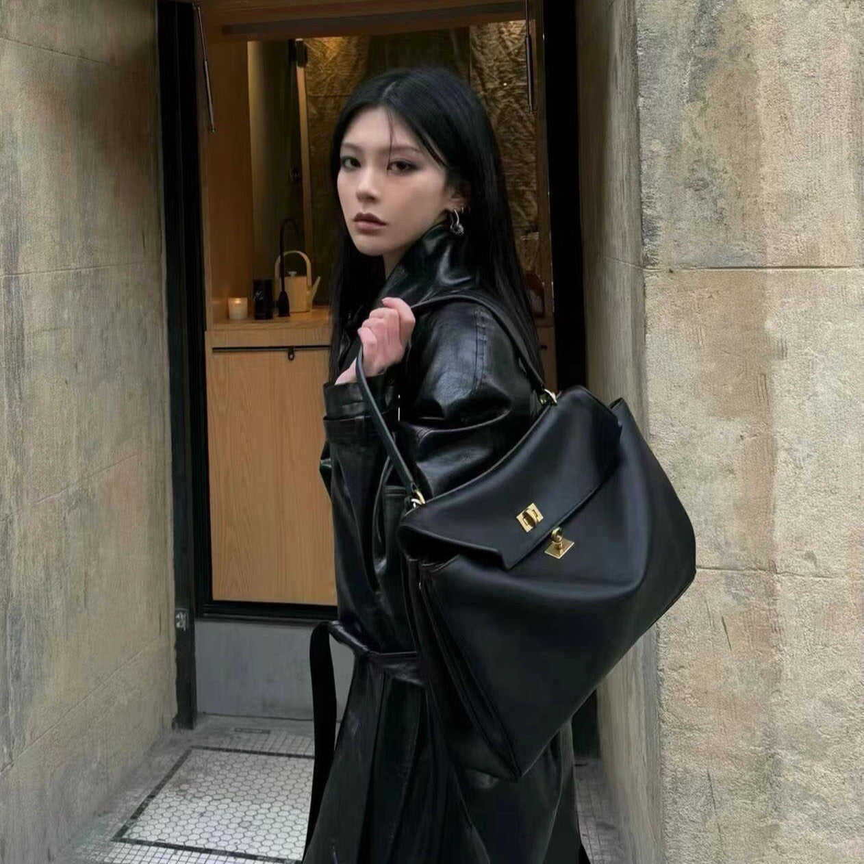 Women's Genuine Leather High-grade Underarm Commuter Kelly Shoulder Bags