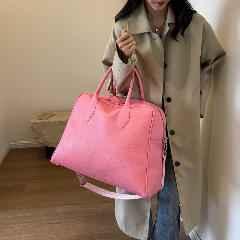 Large Capacity Lightweight Western Fashionable Stylish Solid Travel Bags