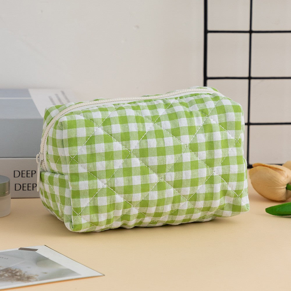 Floral Quilted Toiletries Portable Cosmetics Storage Makeup Bag