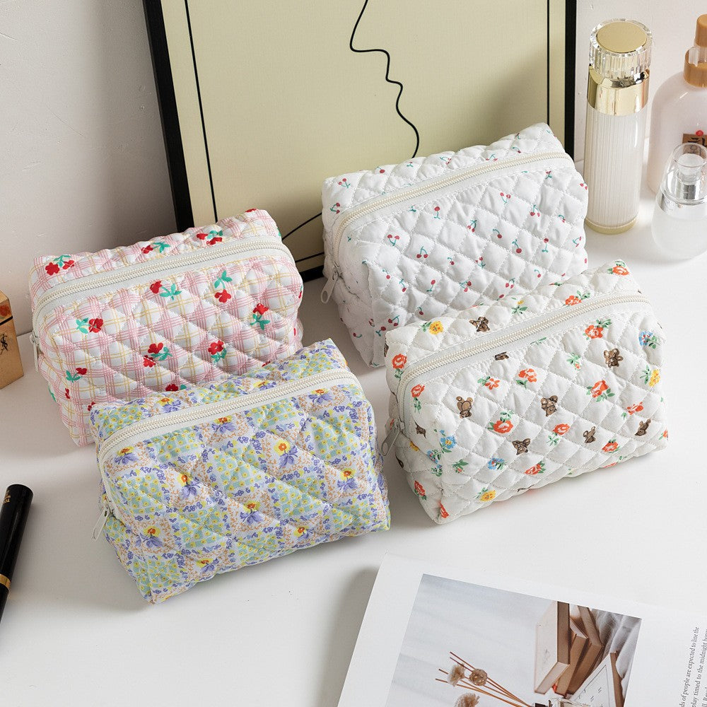 Floral Quilted Toiletries Portable Cosmetics Storage Makeup Bag