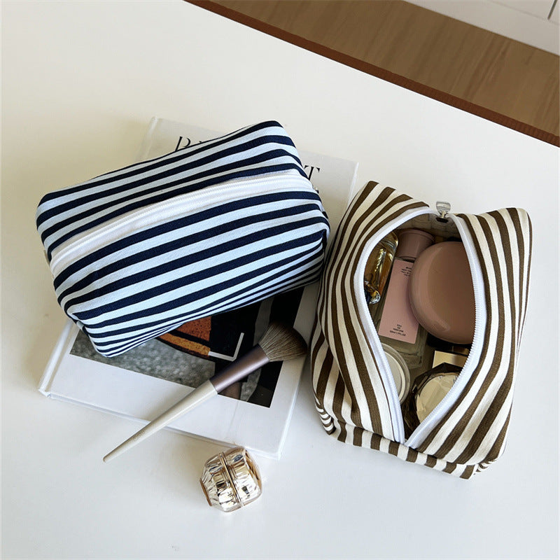 Women's Storage Wash Good-looking Large Capacity Contrast Color Bags