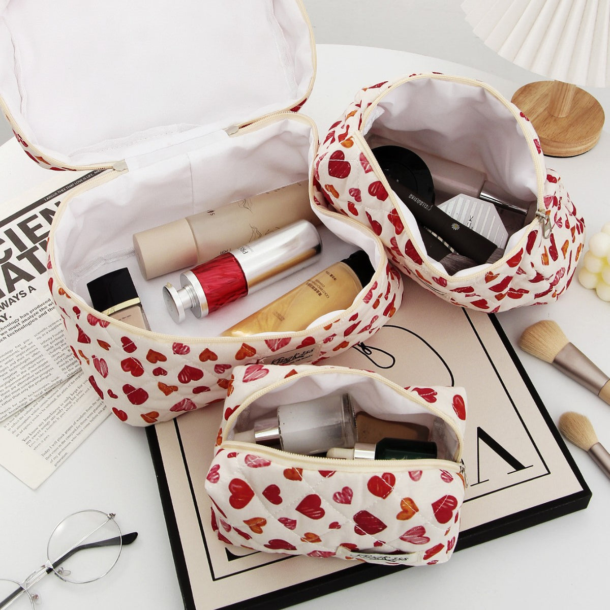 Cloth Liner Good-looking Cute Love Quilted Large Capacity Wash Cosmetic Bags