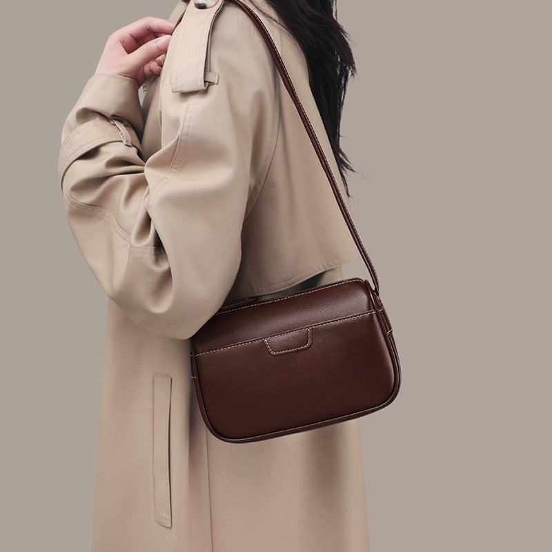 Women's Genuine Leather Versatile High-grade Retro Commuter Women's Messenger Bag