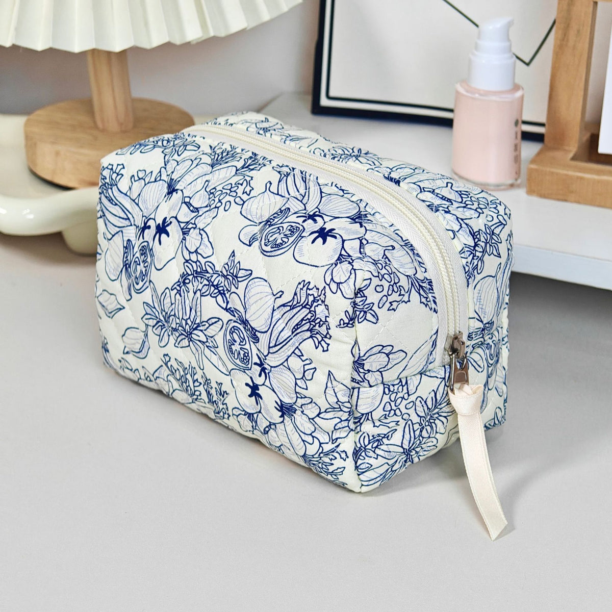 Bear Printing Vertical Large Capacity Portable Pillow Cosmetics Makeup Bag