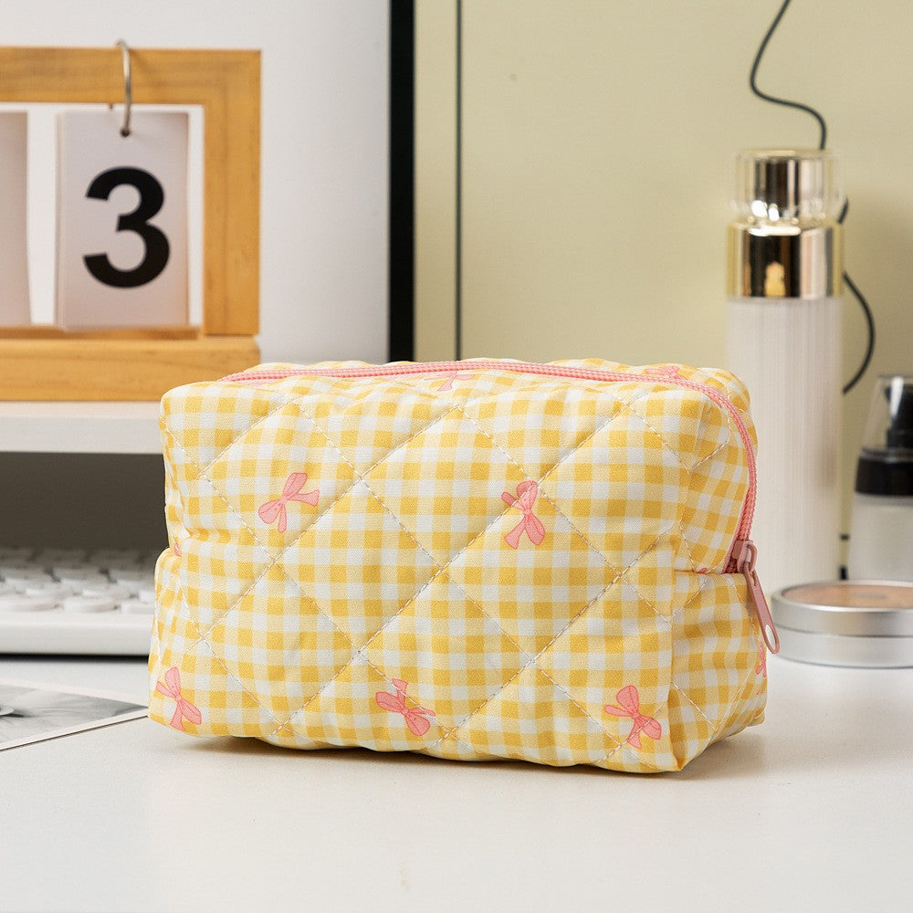 Floral Quilted Toiletries Portable Cosmetics Storage Makeup Bag