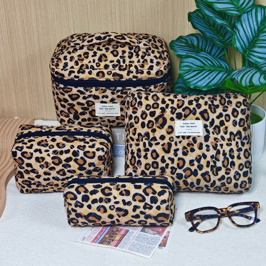 Vertical Large Capacity Polyester Cotton Thickened Portable Storage For Going Bags
