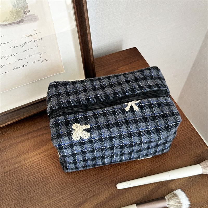 Valentine's Day Bow Female Niche Wash For Girlfriend Makeup Bag