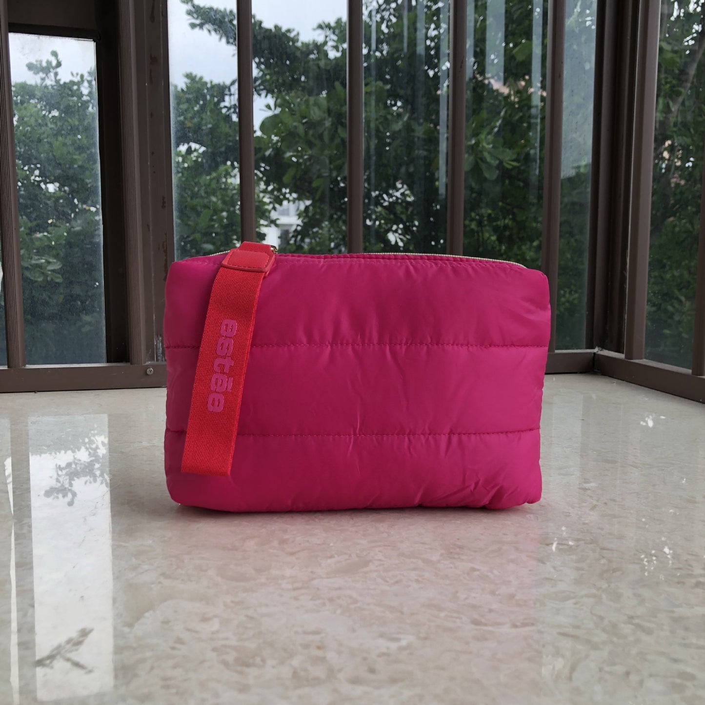 Light Down Space Cotton Hand Carrying Storage Large Capacity Cosmetic Bags