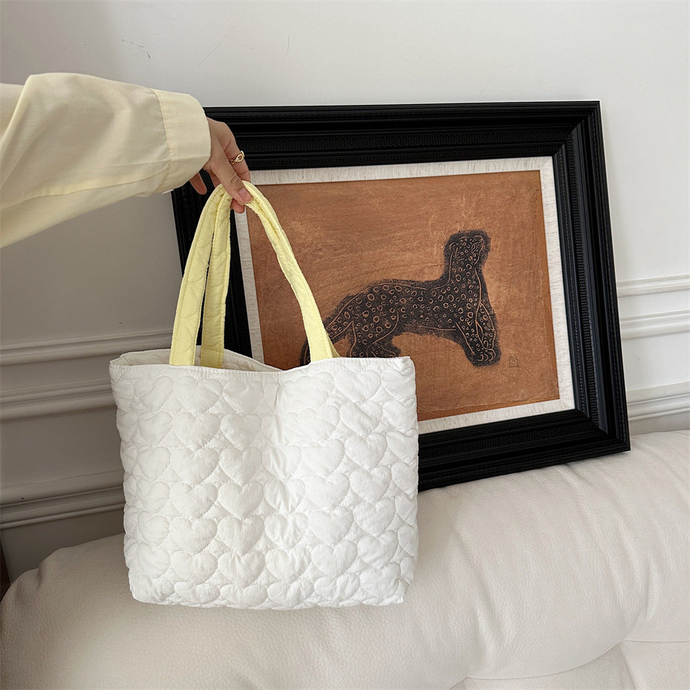 Cute Quilted Heart Soft Lunch Box Handbags