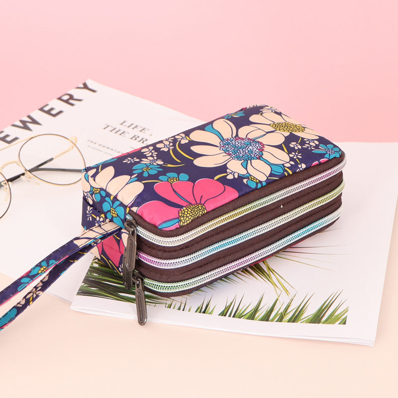 Graceful Women's Long Clutch Fabric Zip Handbags