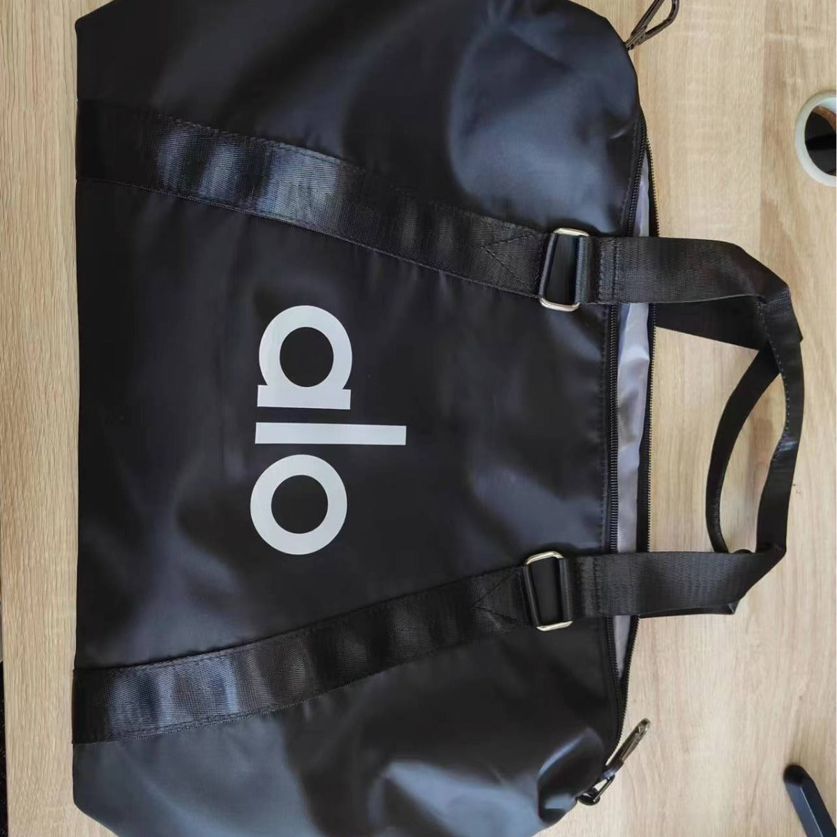 Portable Large Capacity Dry Wet Separation Travel Bags