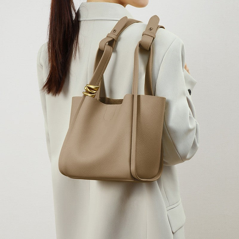 Women's Summer Popular Niche Designer Genuine Leather Portable Women's Shoulder Bag