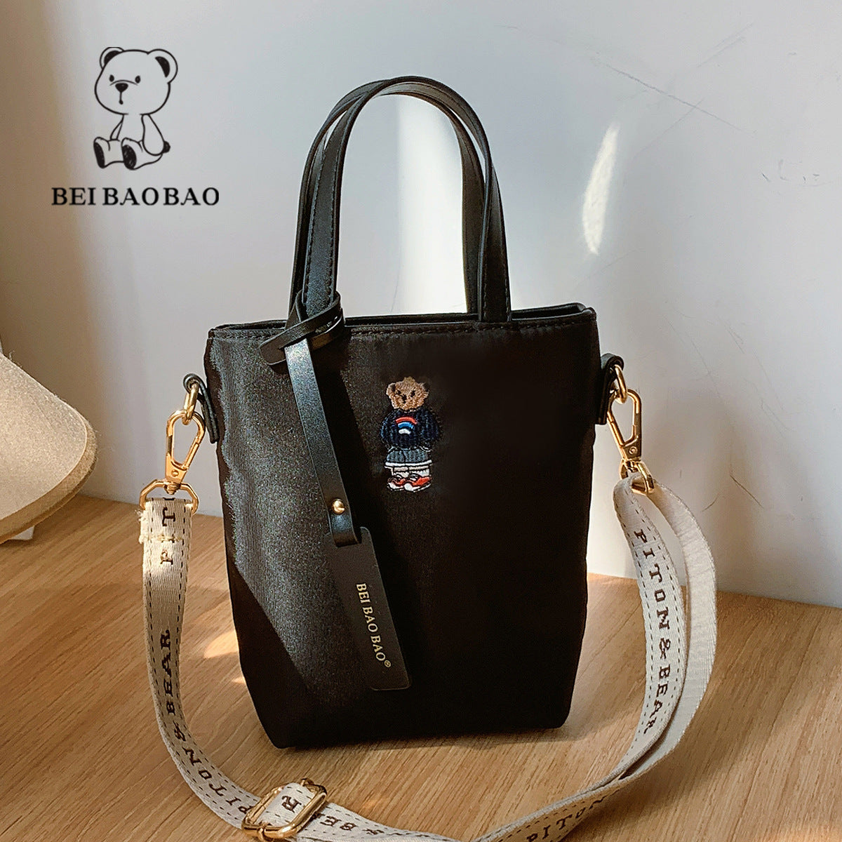 Source Fashion Simple Oxford Cloth Korean Handbags