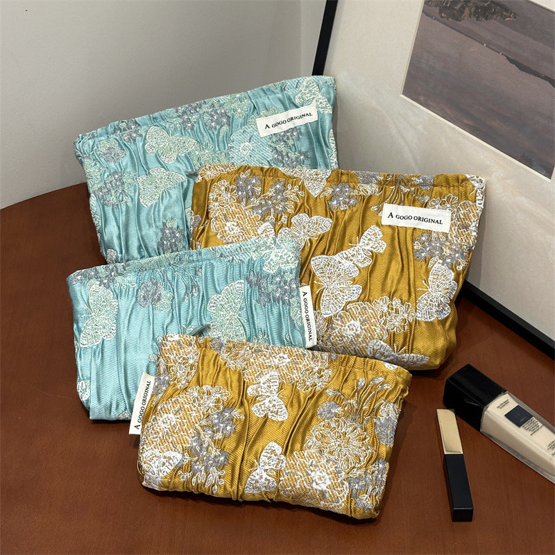 Butterfly Three-dimensional Relief Pleated Print Portable Makeup Bag