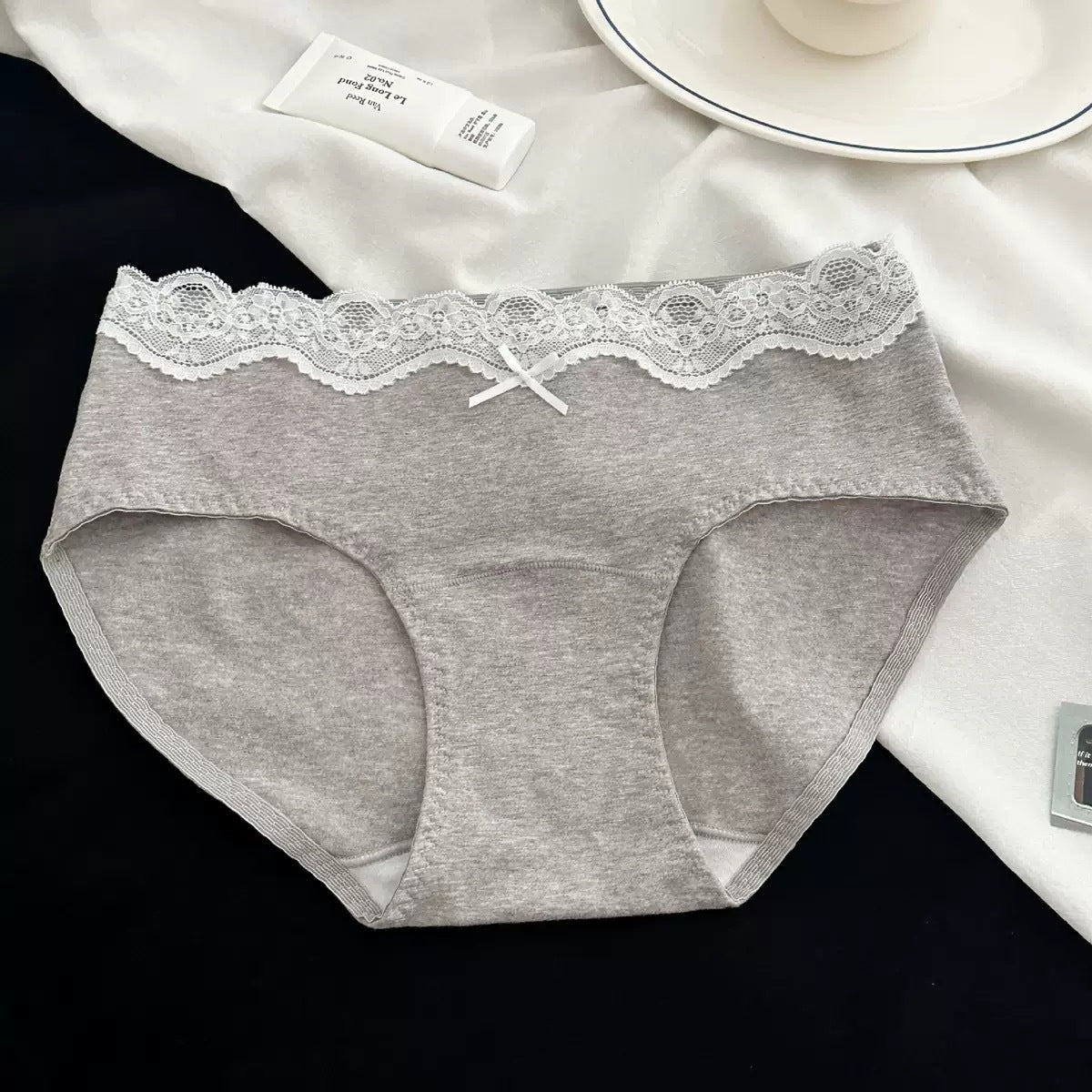 Women's Cotton Underwear Lengthened Crotch Wide Brim Comfortable Breathable Panties