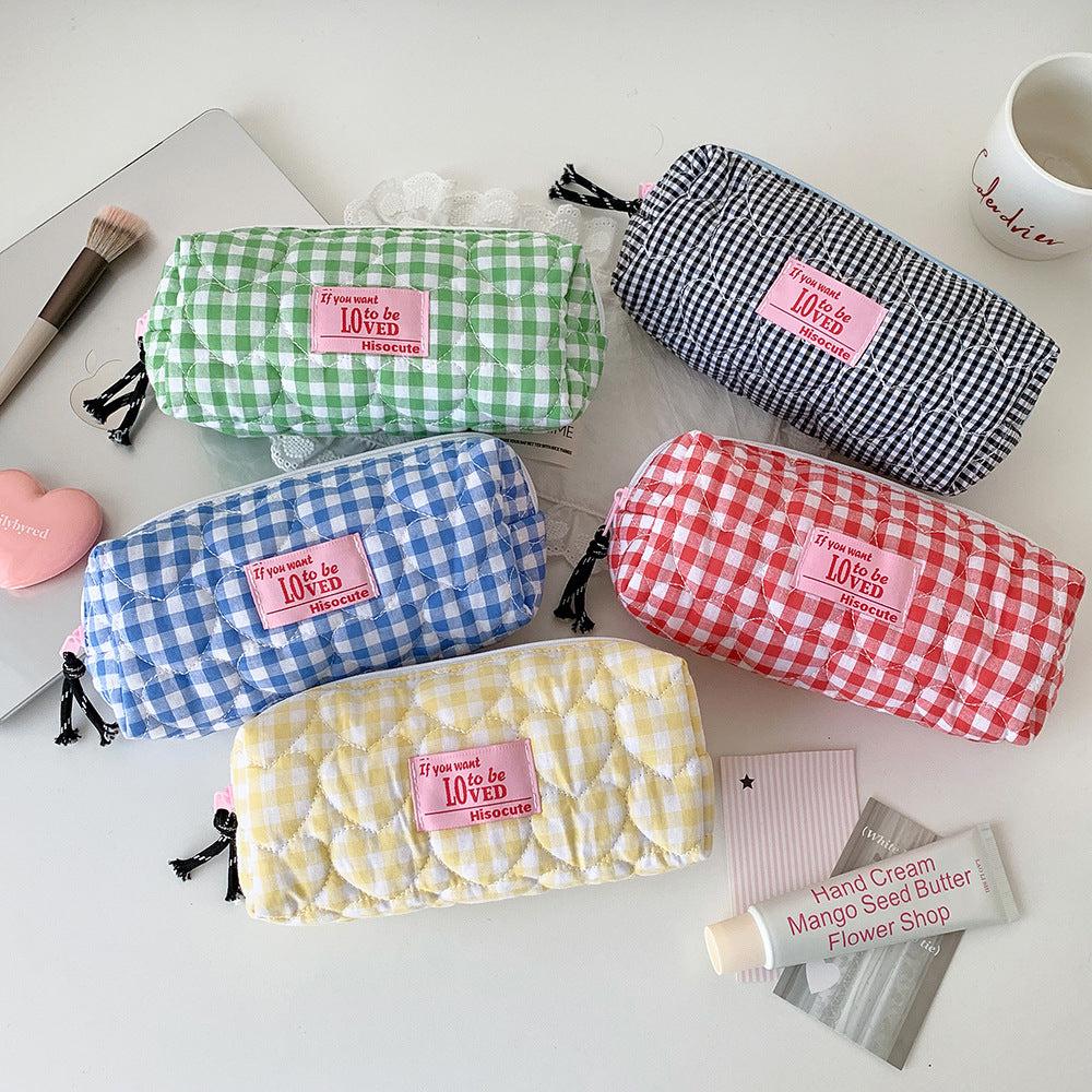 Quilted Love Plaid Cosmetics Storage Portable Makeup Bag