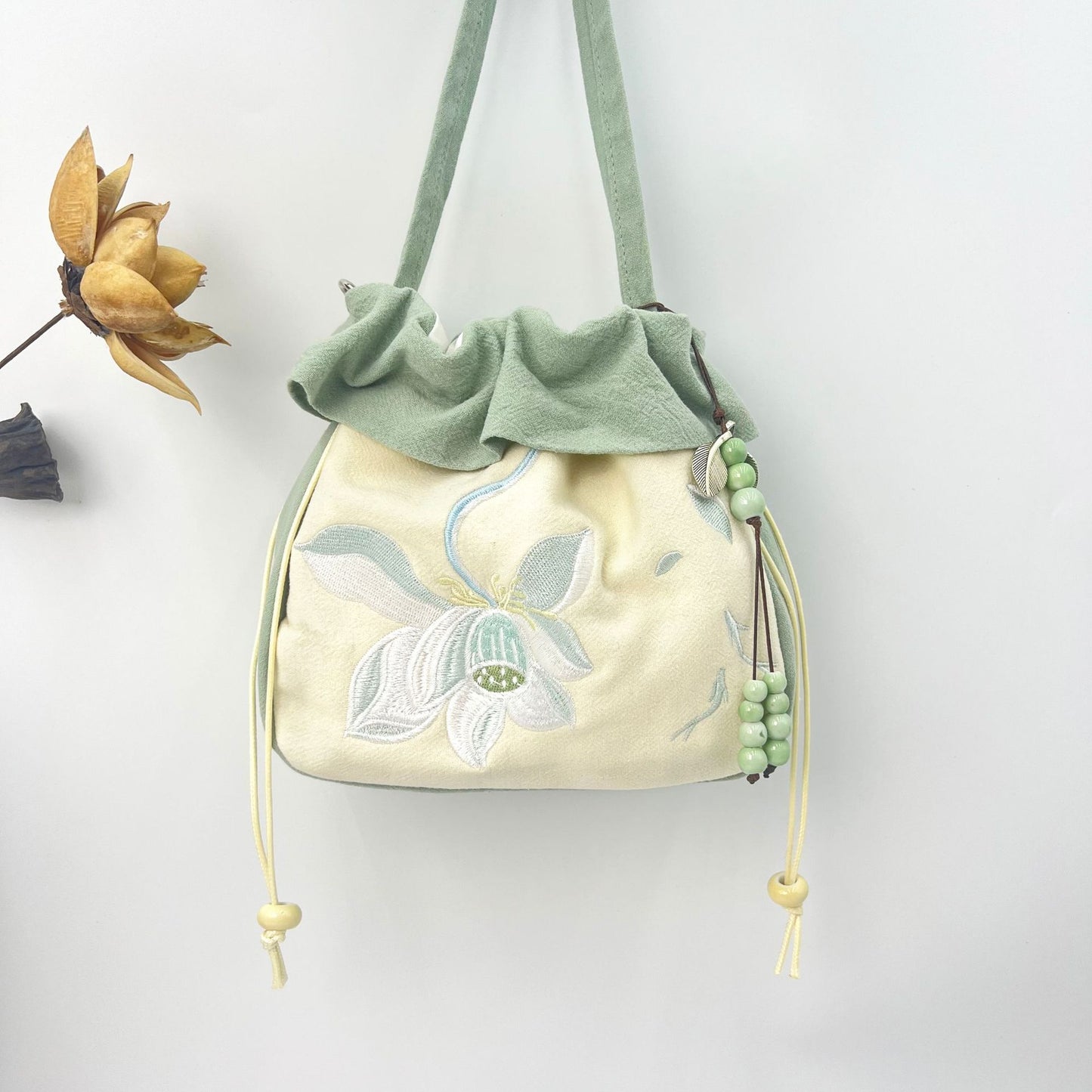 Women's Antique Tassel Embroidered Han Chinese Clothing Handbags