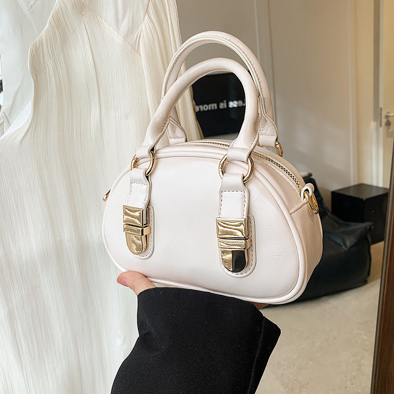 Women's Spring Retro Easy Matching Portable Crossbody Bags