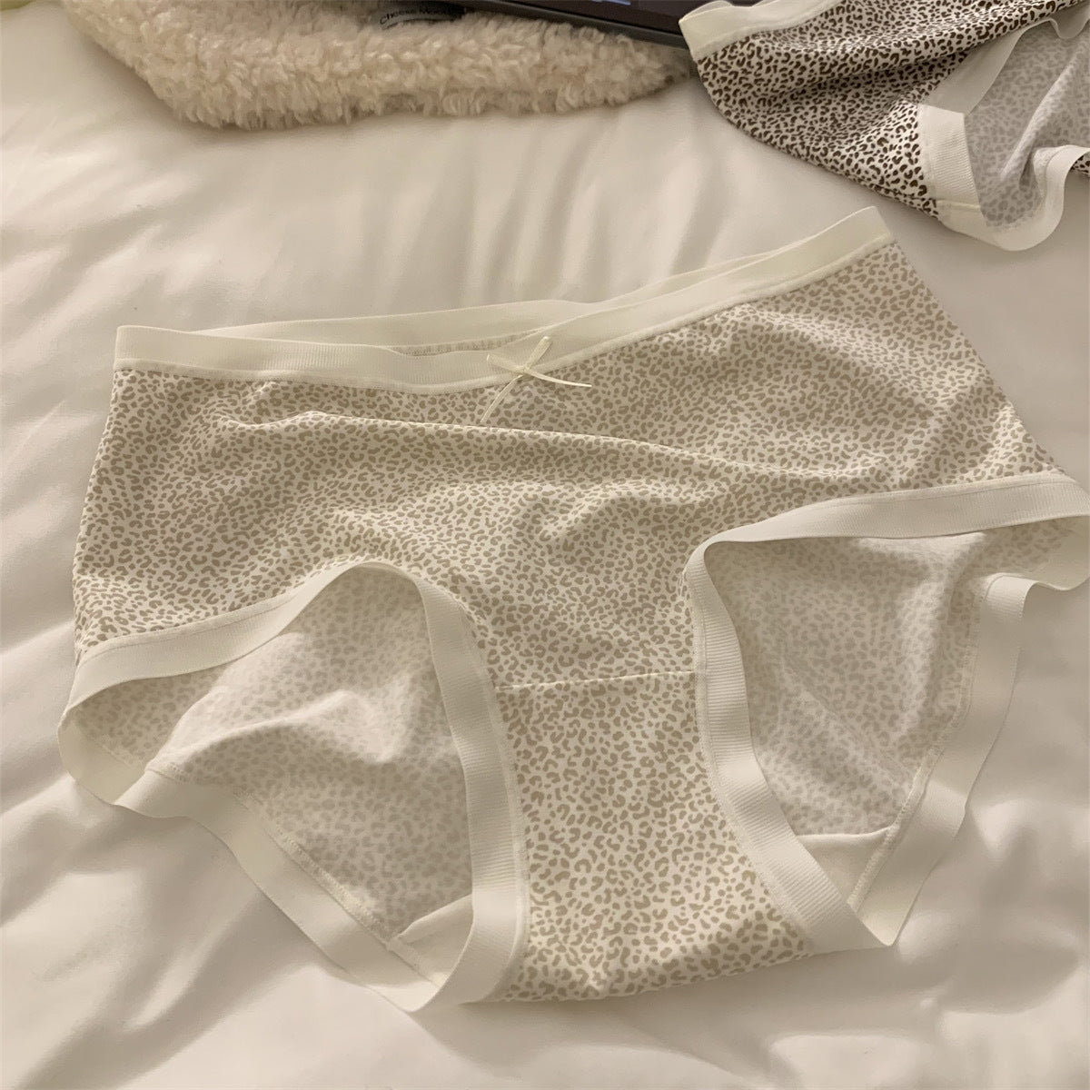 Women's Blocks Modal Underwear Seamless Comfort Breathable Purified Panties