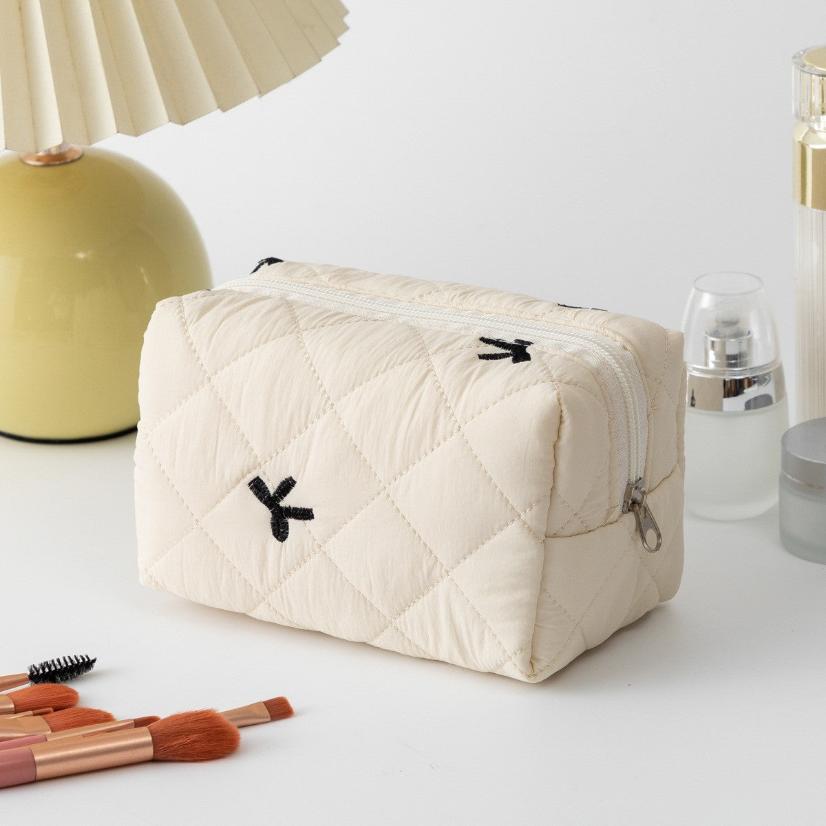 Floral Quilted Toiletries Portable Cosmetics Storage Makeup Bag