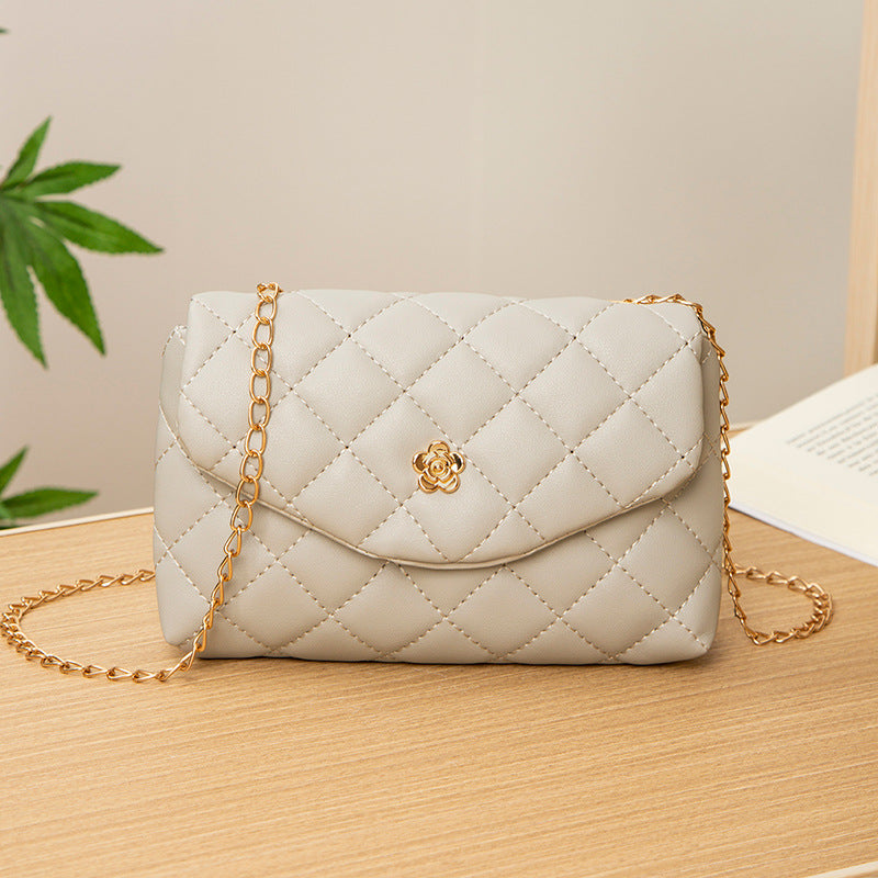 Women's Chain Metal Flower Embroidered Mobile Korean Bags