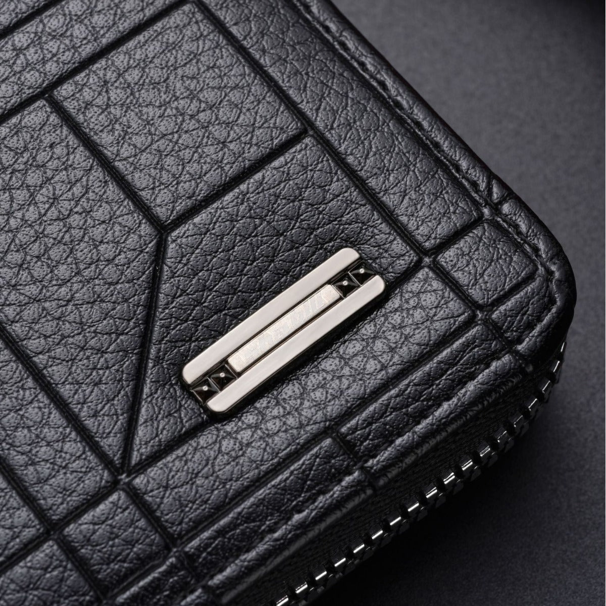 Men's Zipper Embossed Multiple Slots Retro Men's Wallet