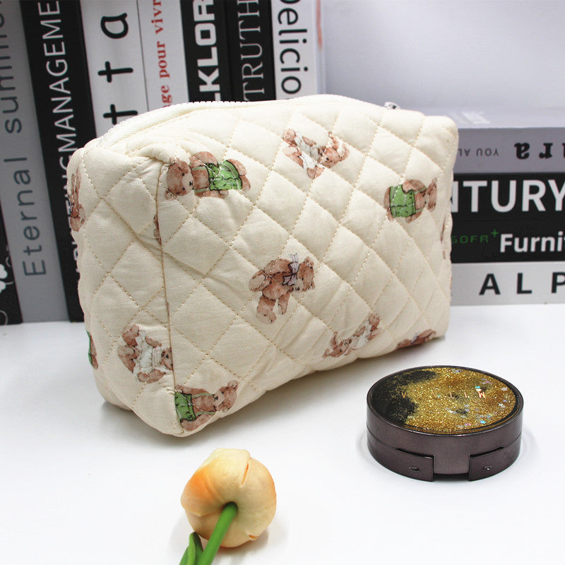 Rabbit Flower Large Capacity Portable Toiletry Cosmetic Bags