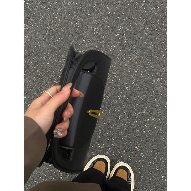 Durable Women's Feeling Black Hot Underarm Handbags