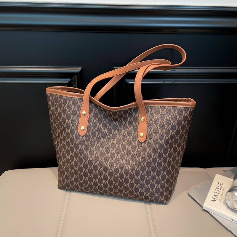 Women's Korean Style Retro Printed Letter Simplicity Commuter Women's Shoulder Bag